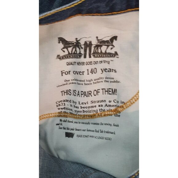 Levi’s 511 Mens Jeans Size 36 X 30 Slim Fit Destroyed Jeans Tapered 100% Cotton - Picture 9 of 9